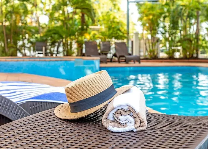 Harbourfront Resort - King Studio With Balcony & Pool